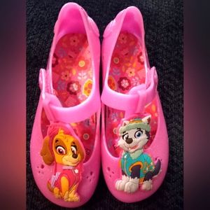 Sz11 girl Paw Patrol, sz 12 Elsa Bundle
